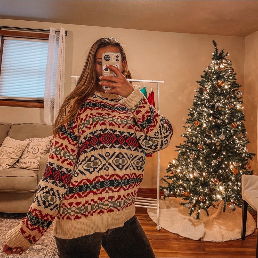 Chunky cable knit Christmas sweater Gap